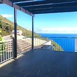 Alex,pool And Ocean View ヴィラ