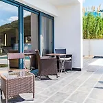ヴィラ Alex,pool And Ocean View カリェタ
