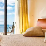 Alex,pool And Ocean View * カリェタ