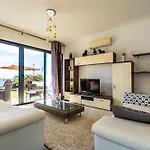 ヴィラ Alex,pool And Ocean View カリェタ