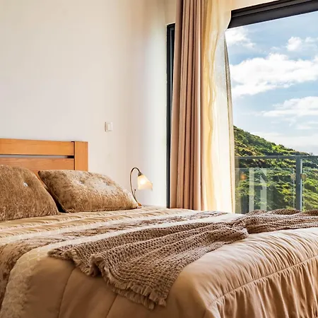 Alex,pool And Ocean View Villa