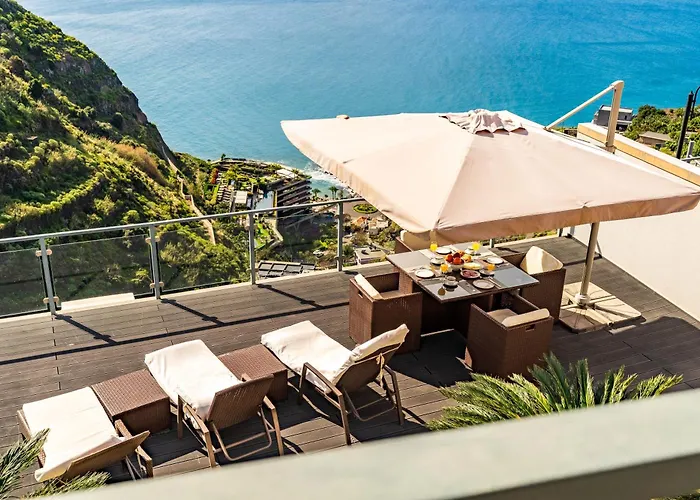 Alex,pool And Ocean View *